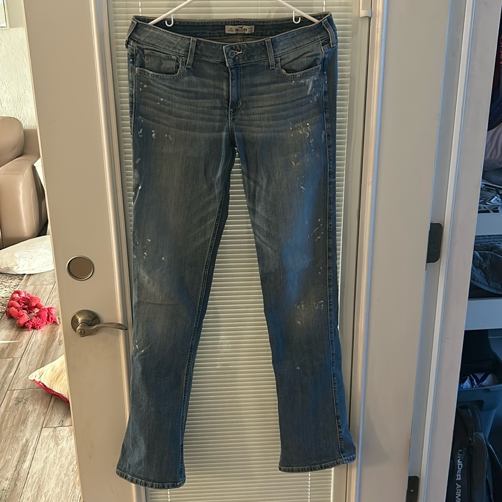 Hollister Jeans with paint splash detail that came on the jeans